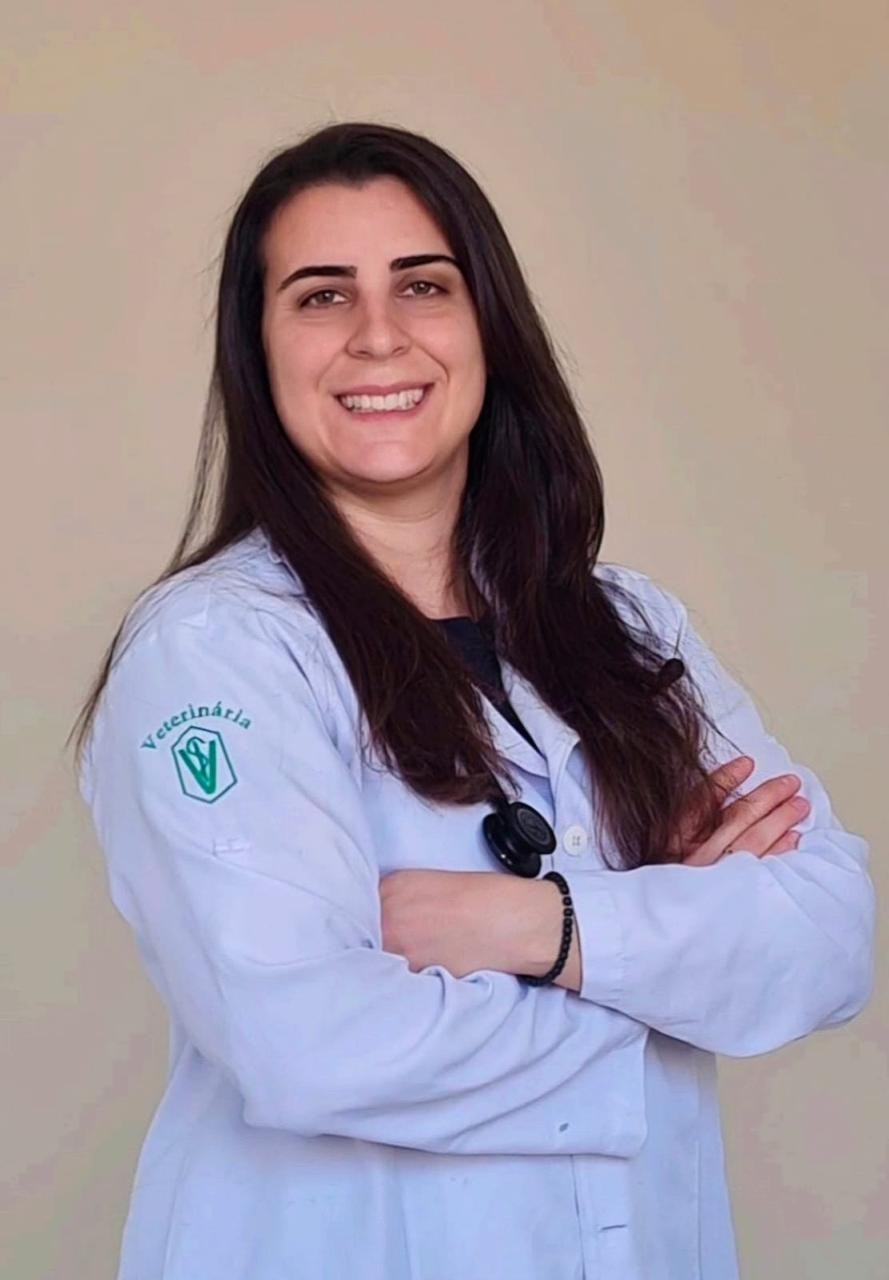 Dra. Camila Martins — Anestesiologia Veterinária na Vit Vet, São Carlos